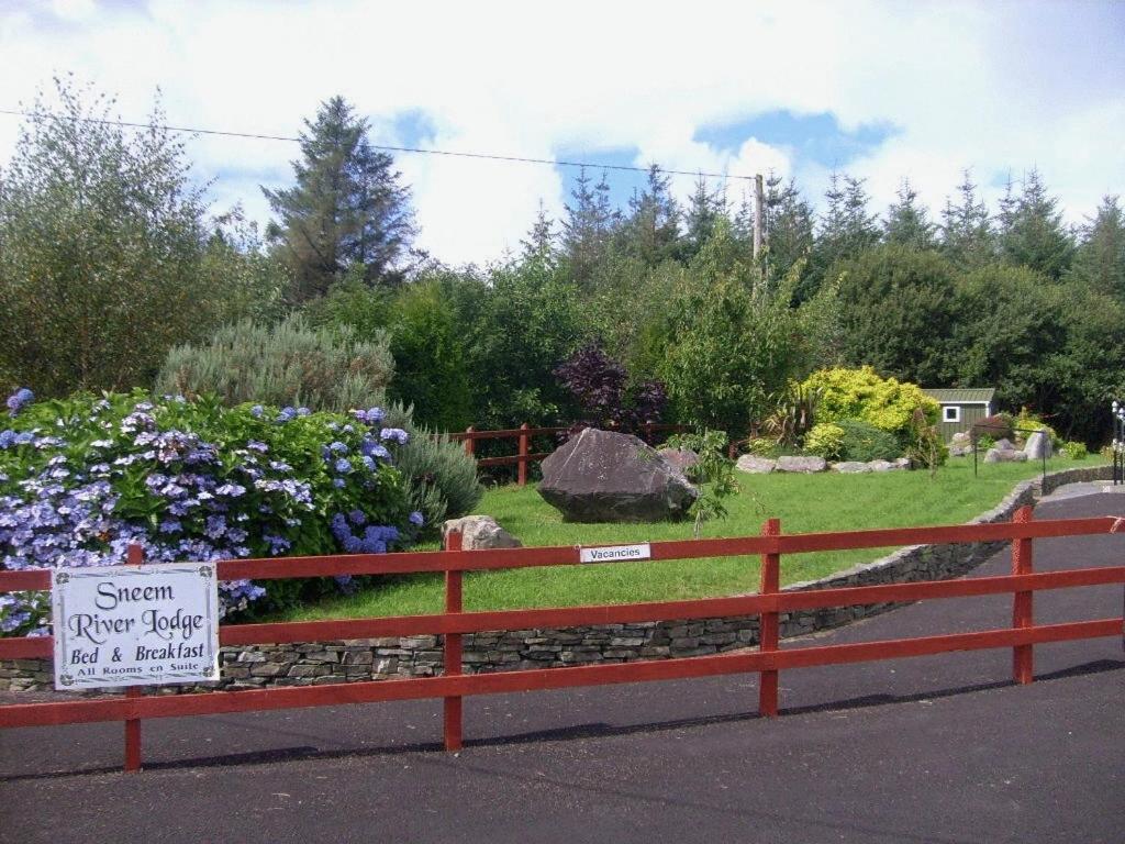 Sneem River Lodge Bed & Breakfast Dış mekan fotoğraf